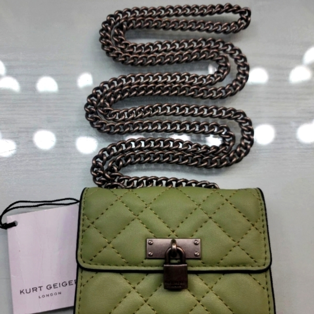 KURT GIEGER CHAIN PURSE